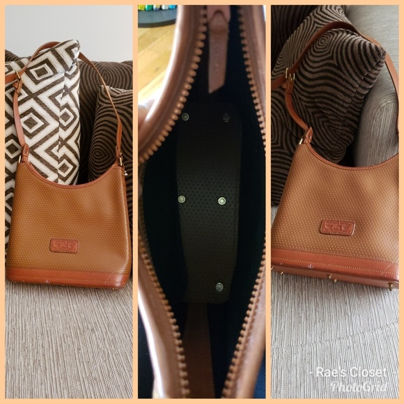 Dooney & Bourke Handbags - Dooney & Bourke handbag